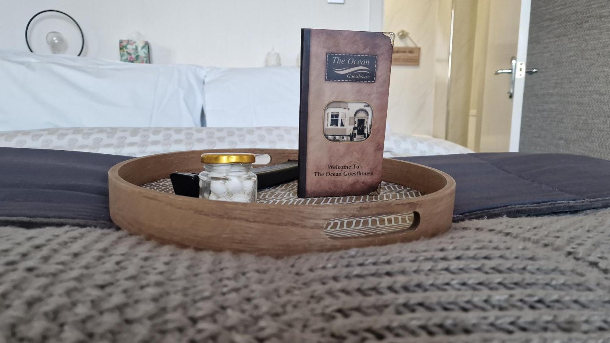 The Ocean Guest House Weymouth Bagian luar foto