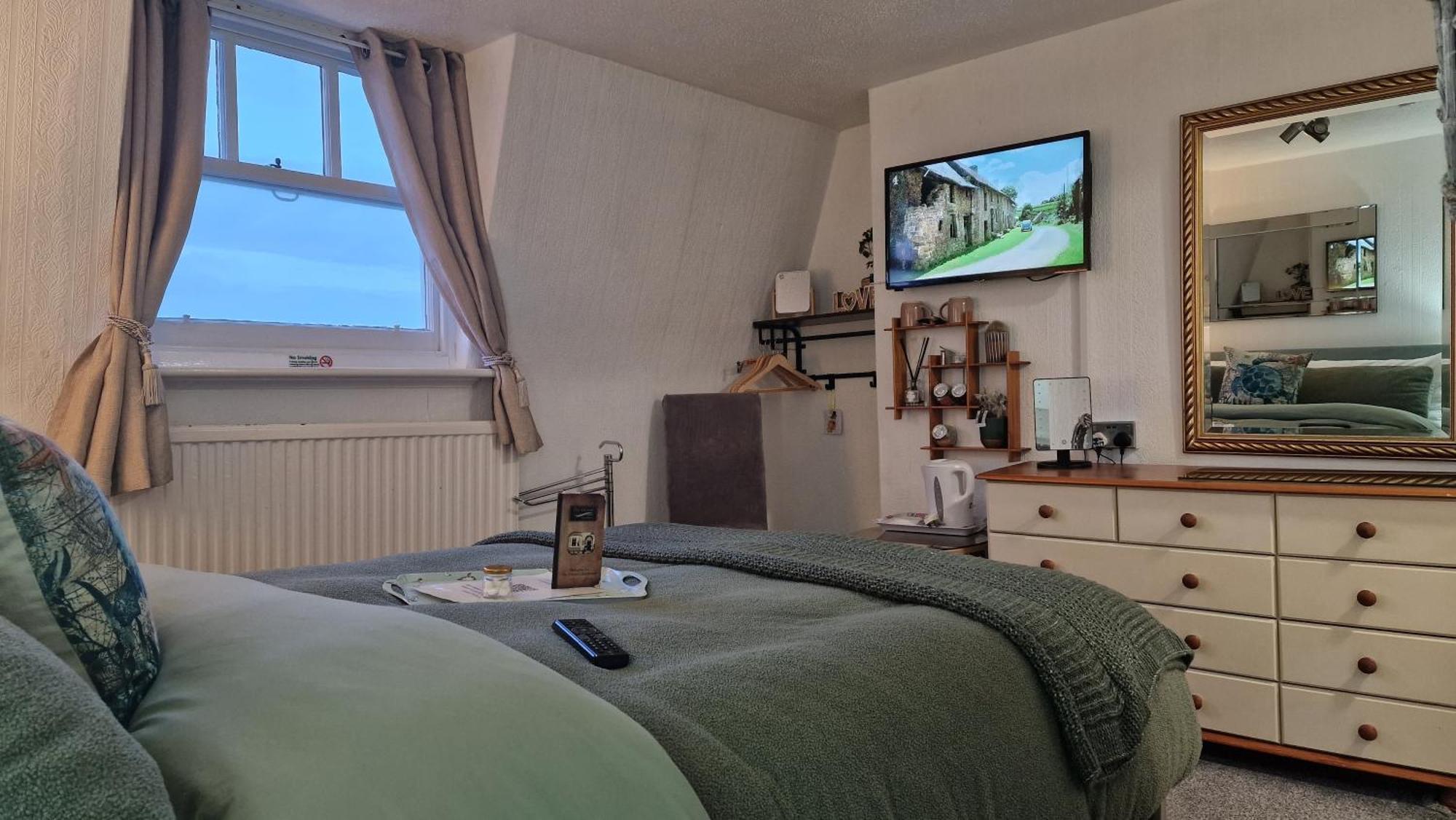 The Ocean Guest House Weymouth Bagian luar foto